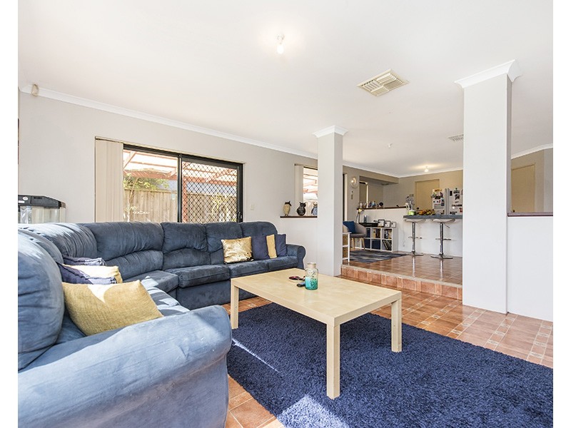 19 Rossini Circle, Ellenbrook WA 6069