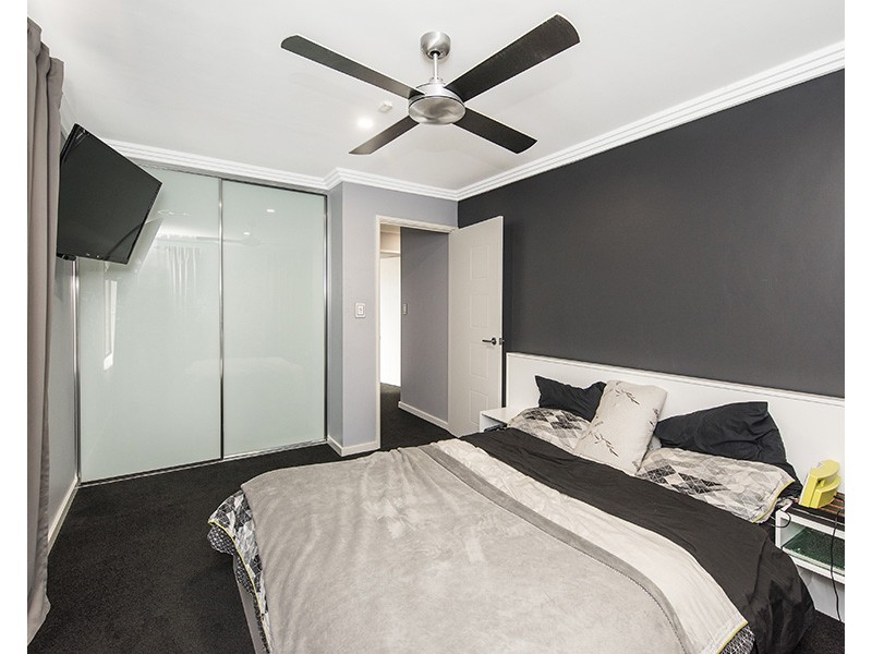 2 Granesse Drive, Ellenbrook WA 6069