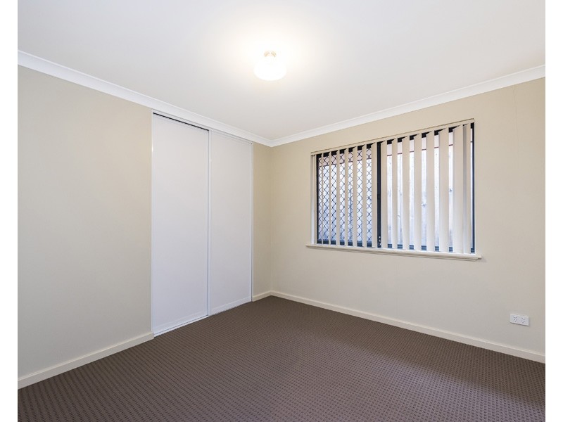 12 Rakich Drive, Ellenbrook WA 6069