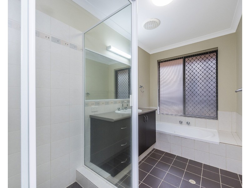 12 Rakich Drive, Ellenbrook WA 6069