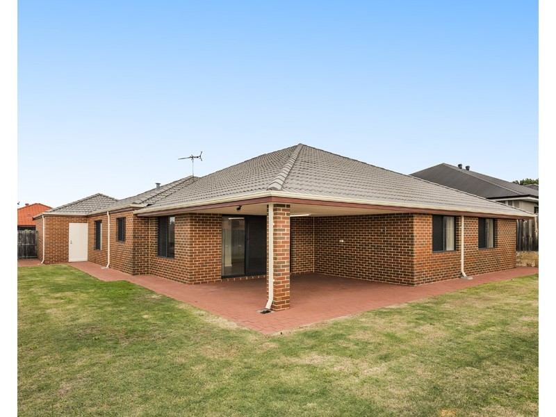 12 Rakich Drive, Ellenbrook WA 6069