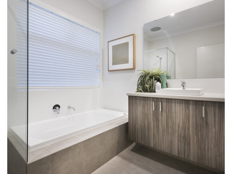 19 Quinn Street, Midvale WA 6056
