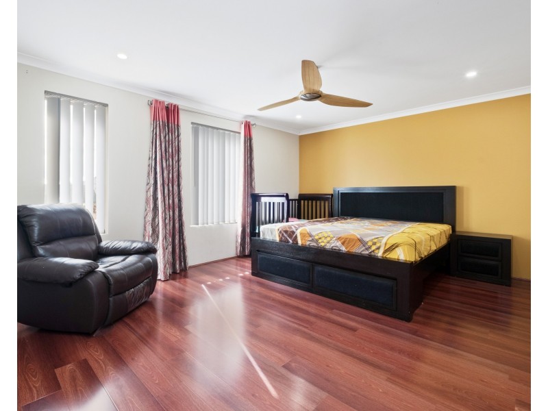 4 Lomandra Road, Helena Valley WA 6056