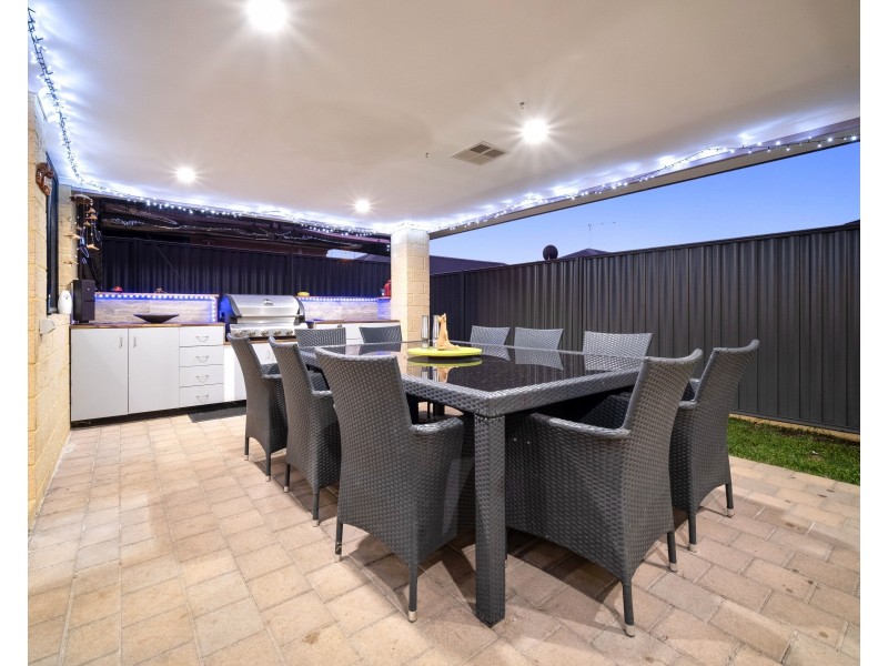 22 Aldine Ridge, Aveley WA 6069