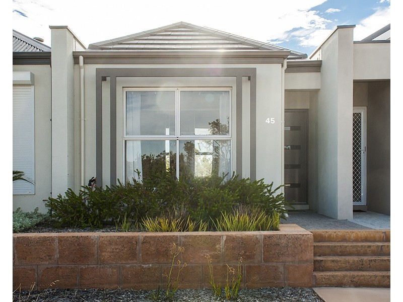 45 Grassdale Parkway, Ellenbrook WA 6069