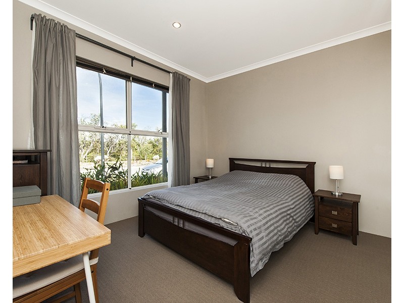 45 Grassdale Parkway, Ellenbrook WA 6069