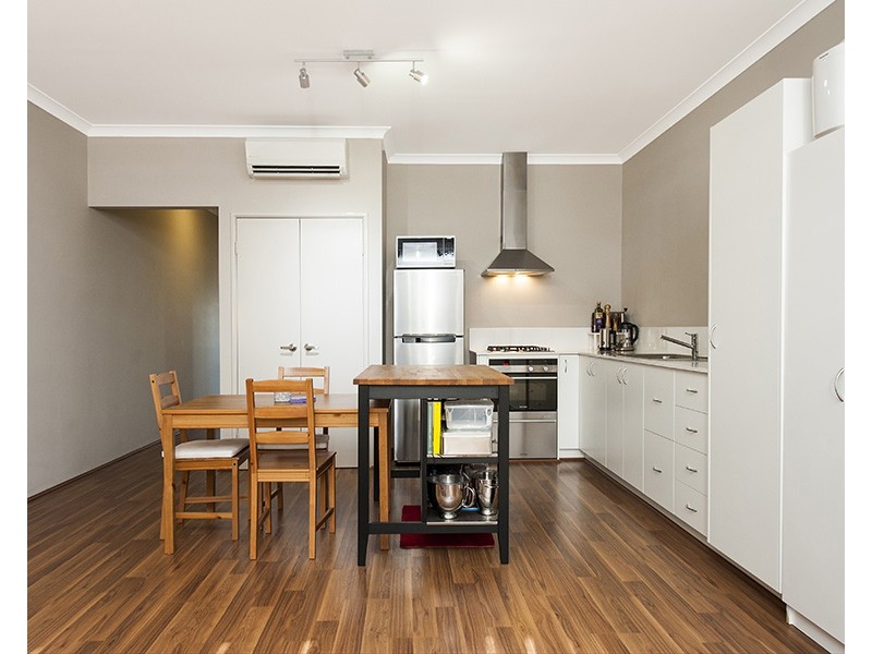 45 Grassdale Parkway, Ellenbrook WA 6069