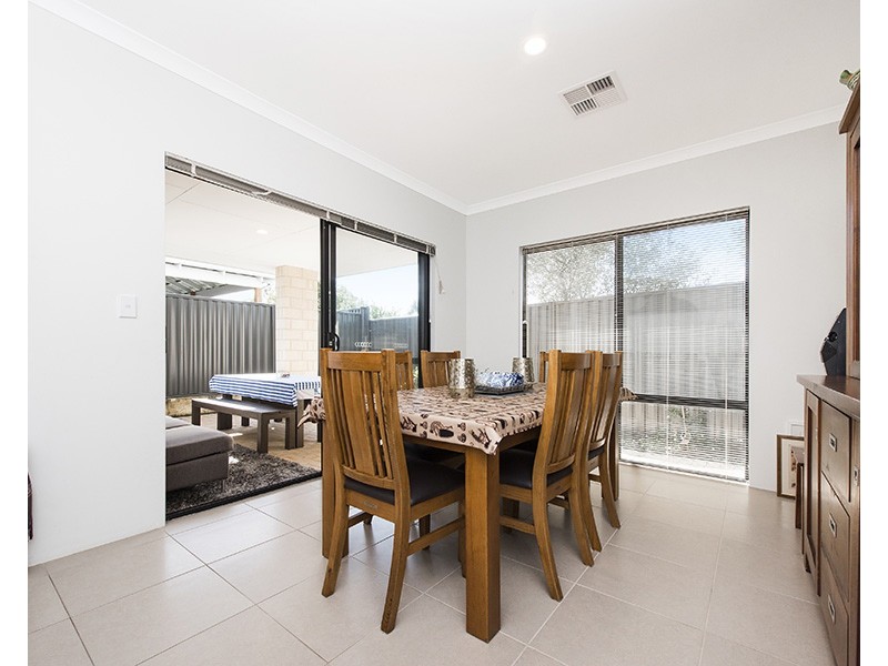 7 Aldine Ridge, Aveley WA 6069