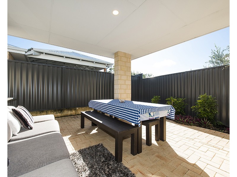 7 Aldine Ridge, Aveley WA 6069