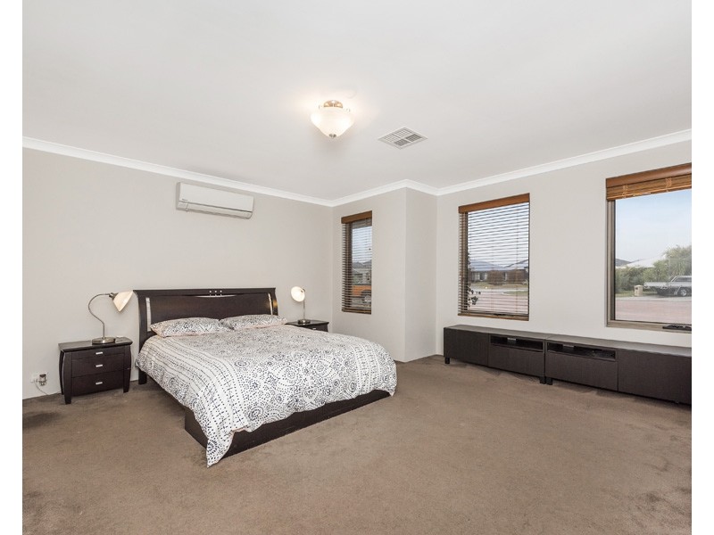 6  Elata Close, Ellenbrook WA 6069