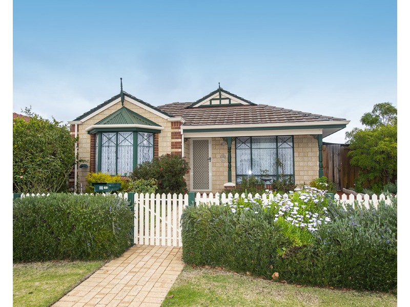 23 Sunray Circle, Ellenbrook WA 6069