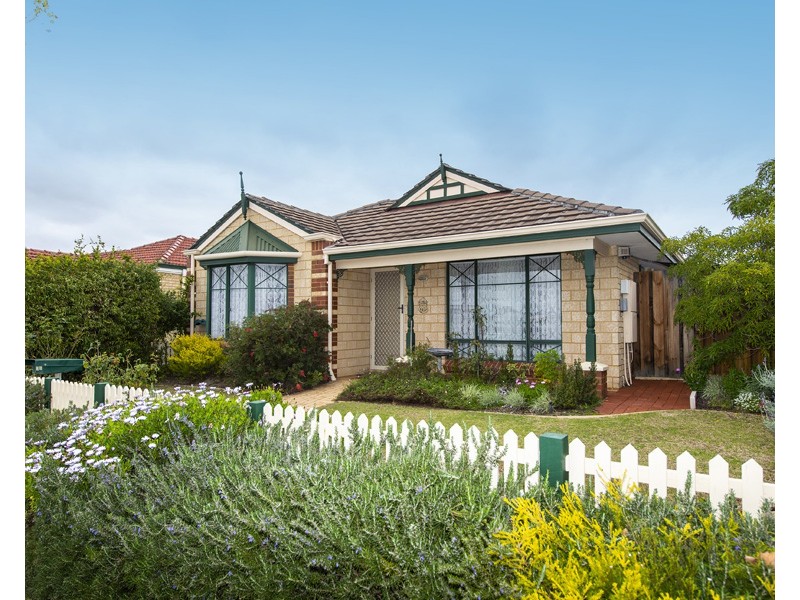 23 Sunray Circle, Ellenbrook WA 6069