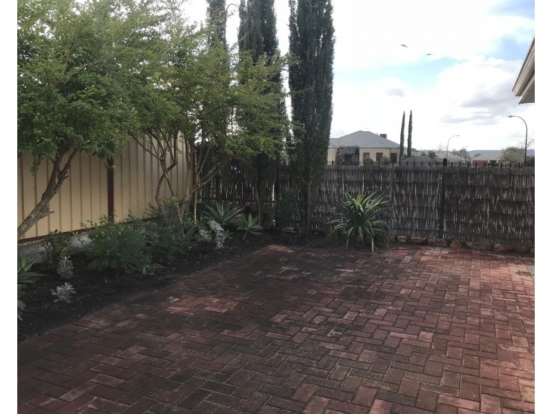 9/107 Bronzewing Ave, Ellenbrook WA 6069