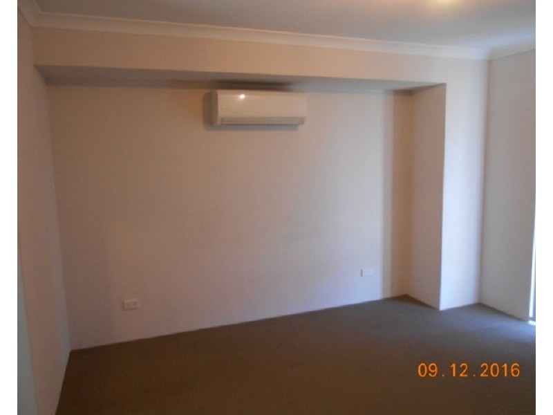 164 Suffolk Street, Caversham WA 6055