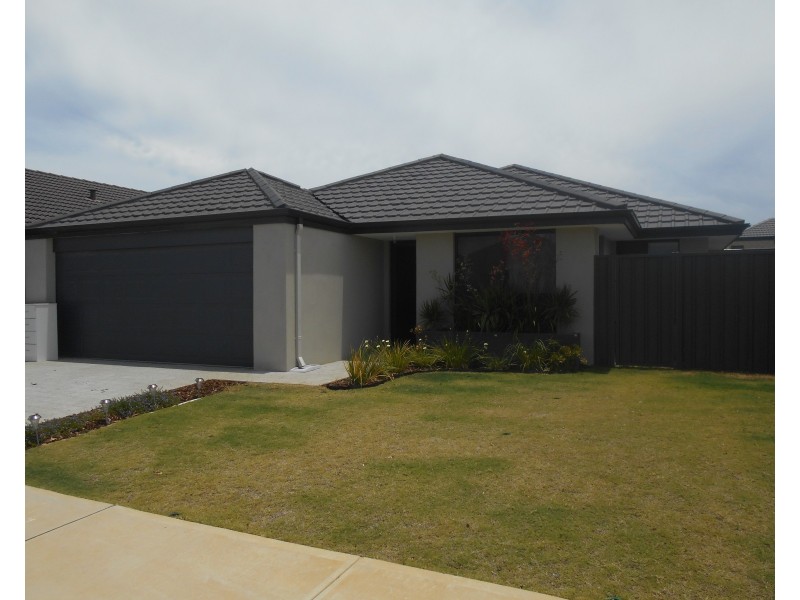 7 Fishbone Turn, Banksia Grove WA 6031