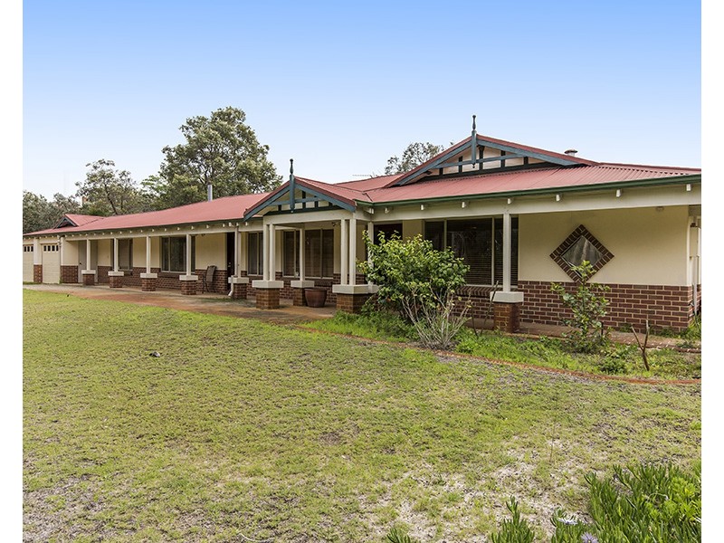 123 Vines Avenue, The Vines WA 6069