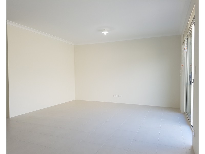 14 LUXHAY PARKWAY, Aveley WA 6069