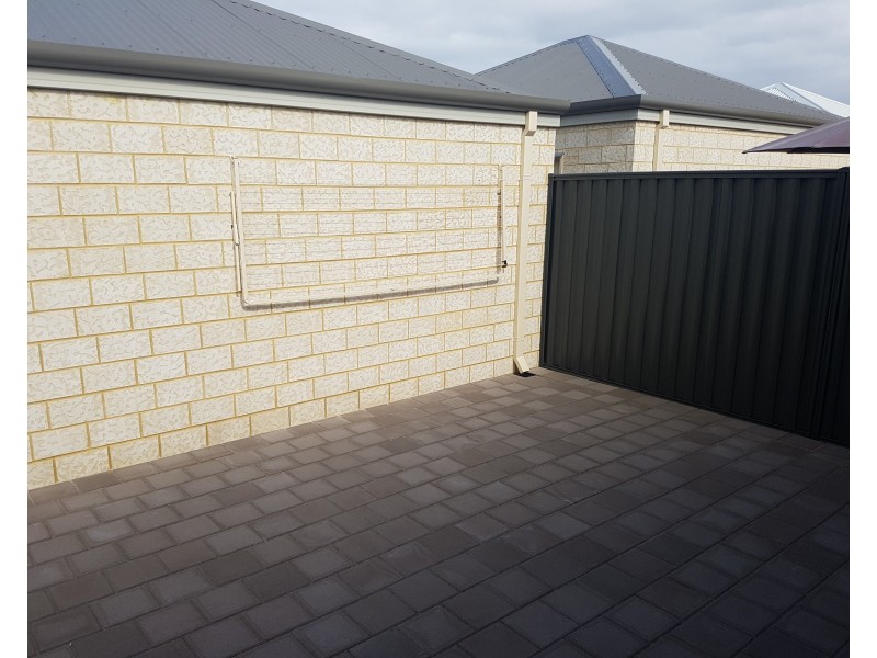 14 LUXHAY PARKWAY, Aveley WA 6069