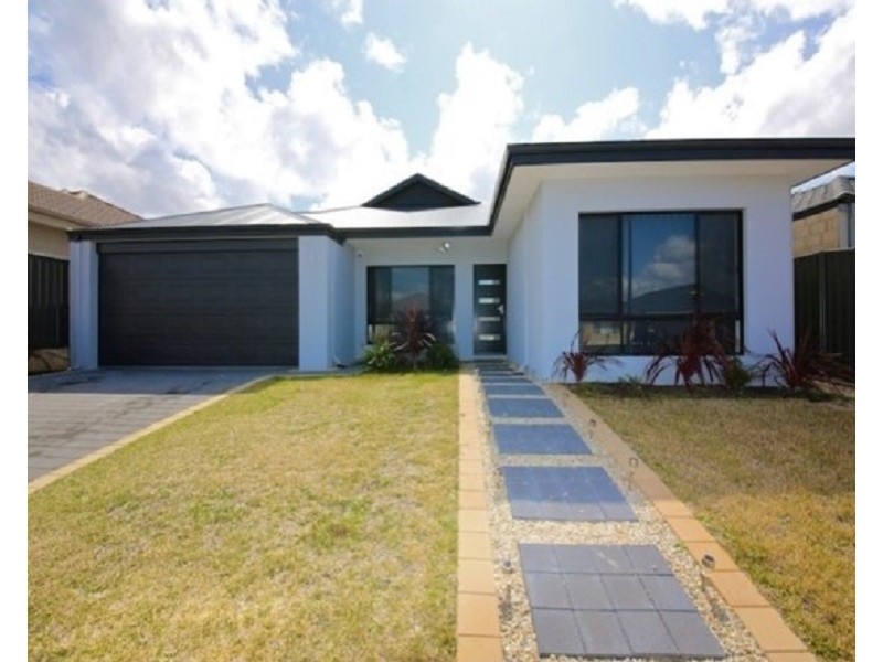 6 Aston Chase, Aveley WA 6069