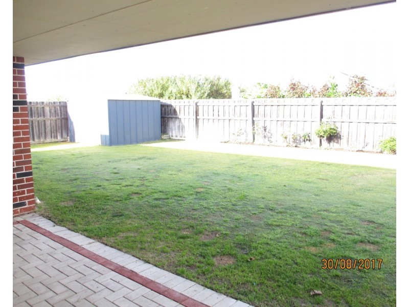 37  Thorold Avenue, Ellenbrook WA 6069