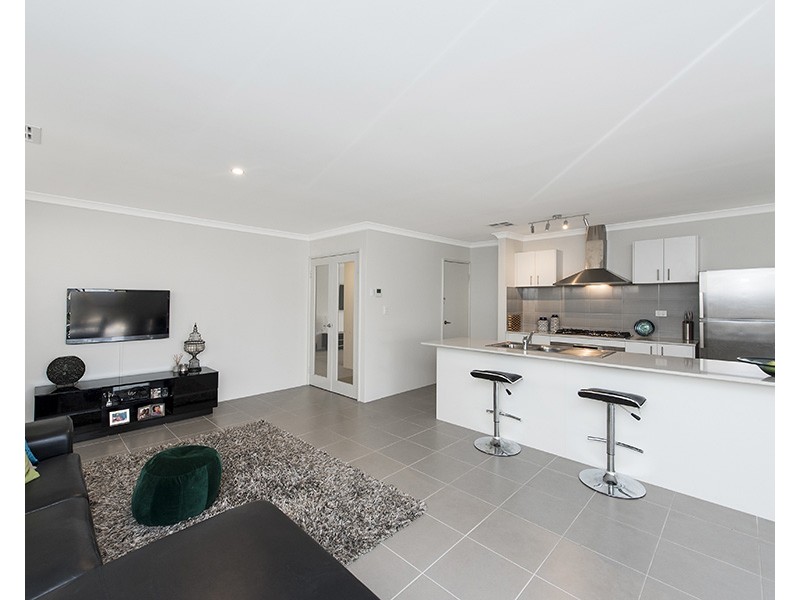 41 Hawthornden Avenue, Ellenbrook WA 6069