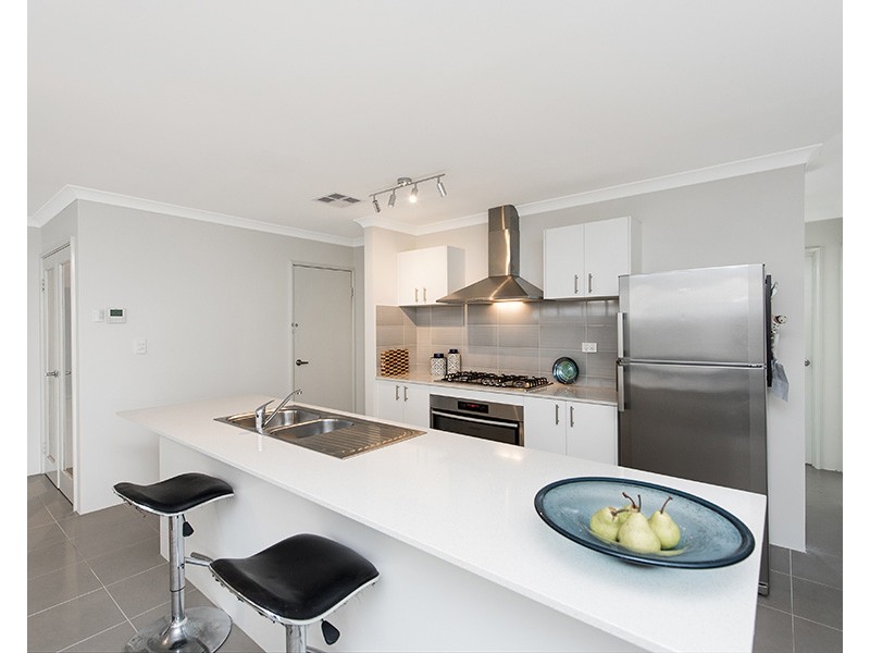 41 Hawthornden Avenue, Ellenbrook WA 6069