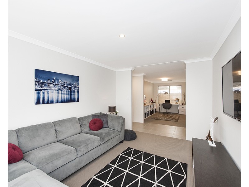 41 Hawthornden Avenue, Ellenbrook WA 6069