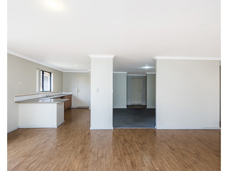 51 Parnham Avenue, Ellenbrook WA 6069