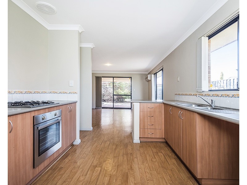 51 Parnham Avenue, Ellenbrook WA 6069