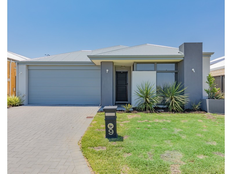 9 FIORD WAY, Aveley WA 6069