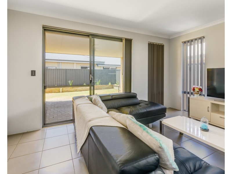 9 FIORD WAY, Aveley WA 6069