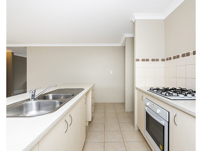 5 Mundego Turn, Ellenbrook WA 6069