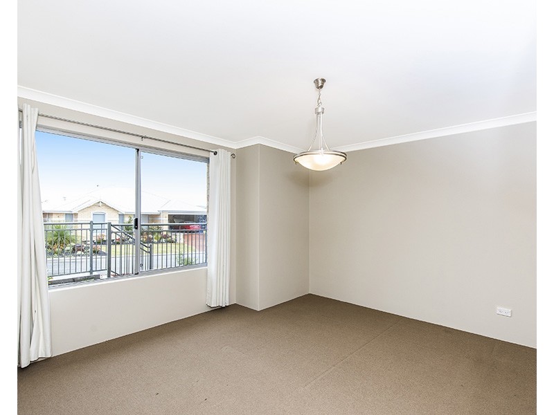5 Mundego Turn, Ellenbrook WA 6069