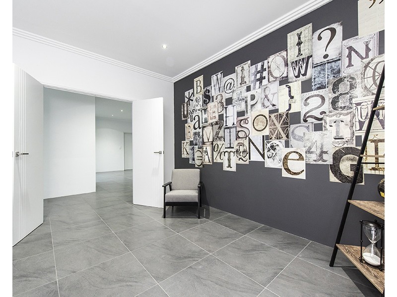 24 Mayroyd Drive, Ellenbrook WA 6069