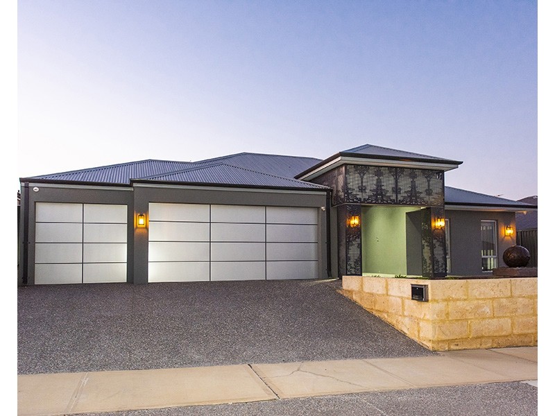 24 Mayroyd Drive, Ellenbrook WA 6069