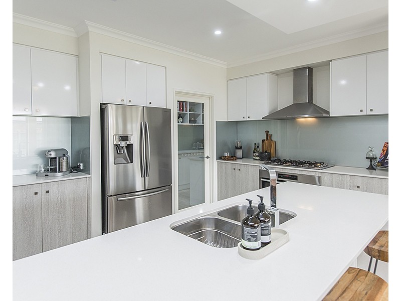 32 Berrington Trail, The Vines WA 6069