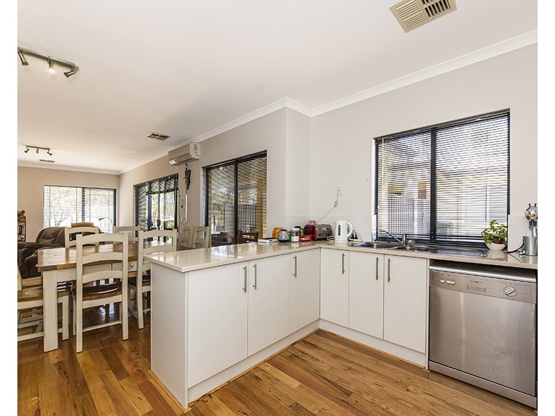 3 Ollave Circuit, Aveley WA 6069