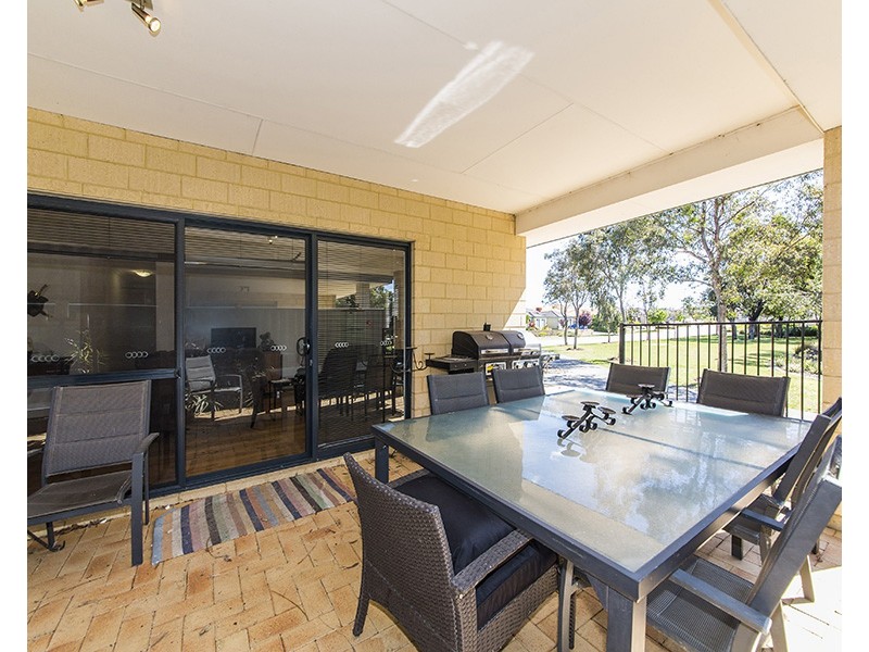 3 Ollave Circuit, Aveley WA 6069