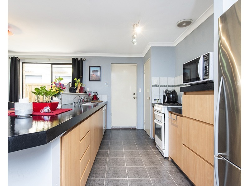 92 Vaucluse Crescent, Ellenbrook WA 6069