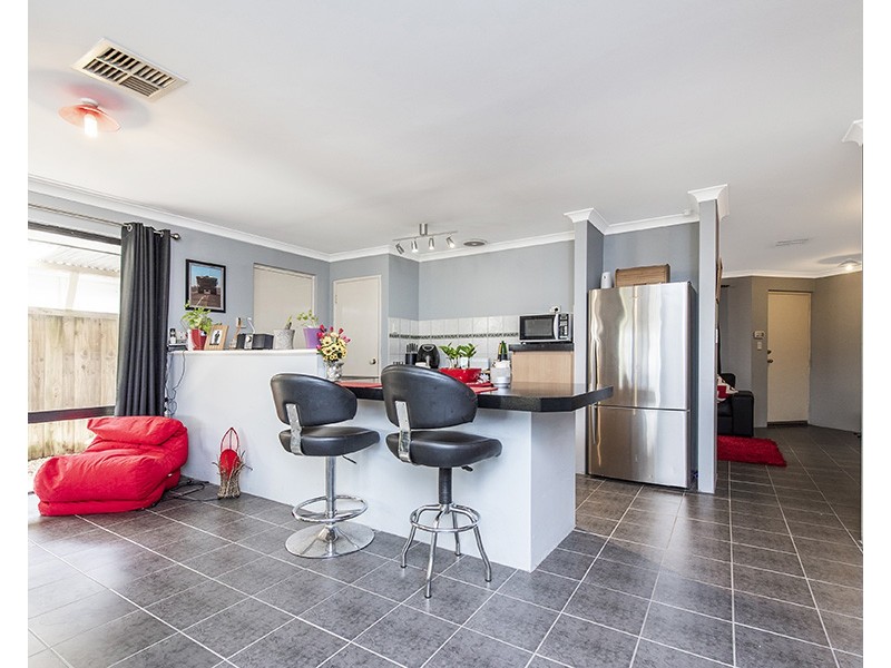92 Vaucluse Crescent, Ellenbrook WA 6069