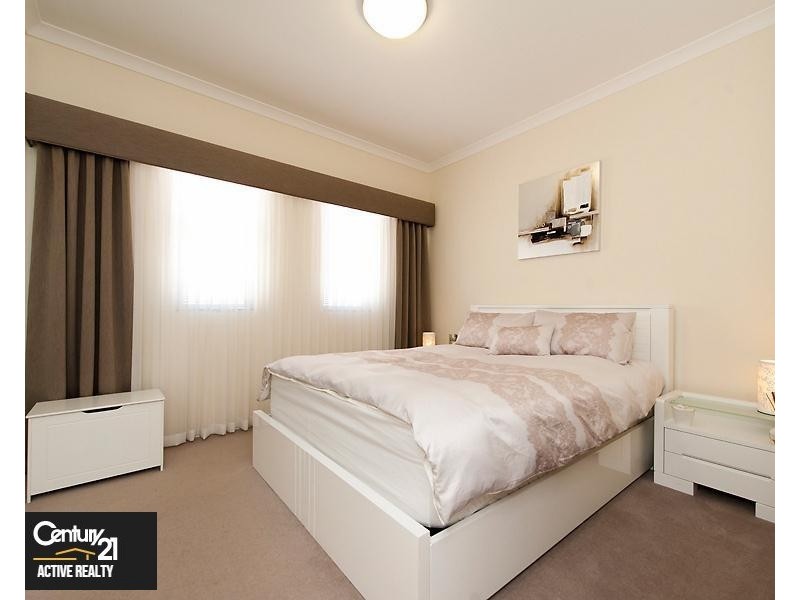 22/53 The Parkway, Ellenbrook WA 6069