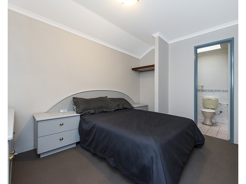 10 Lyon Way, Ellenbrook WA 6069