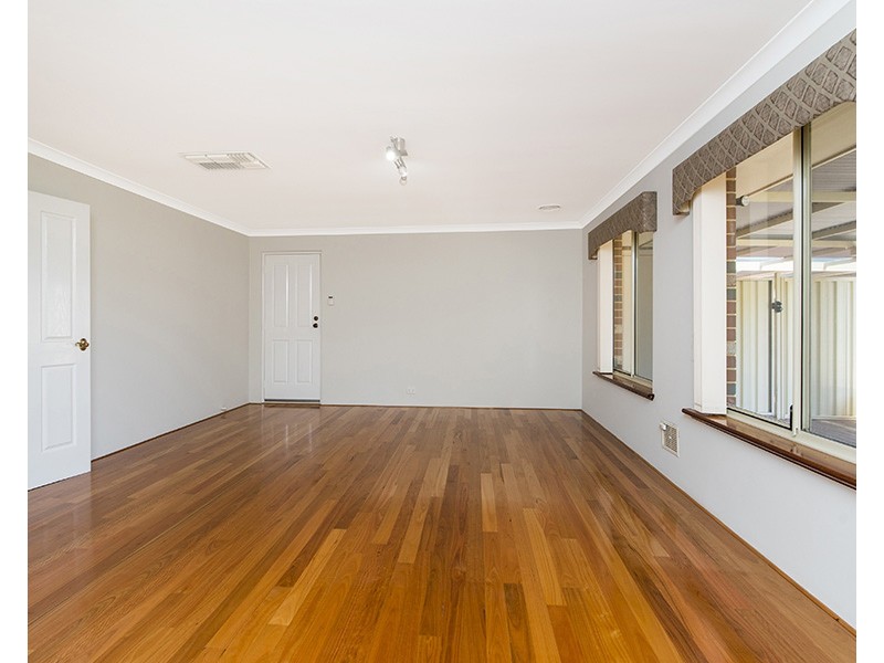 1 Tipuana Mews, Ellenbrook WA 6069