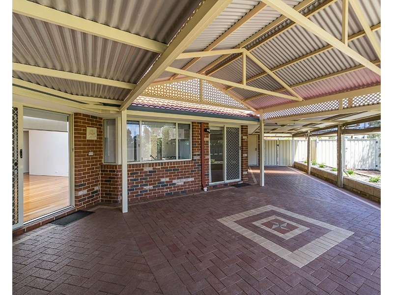 1 Tipuana Mews, Ellenbrook WA 6069