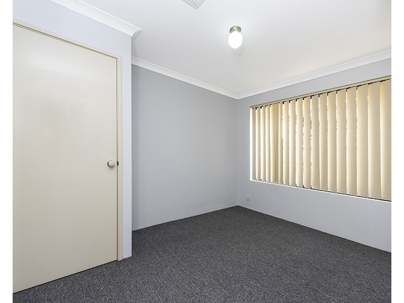 8 Simmonds Pass, Ellenbrook WA 6069