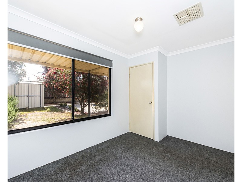 8 Simmonds Pass, Ellenbrook WA 6069