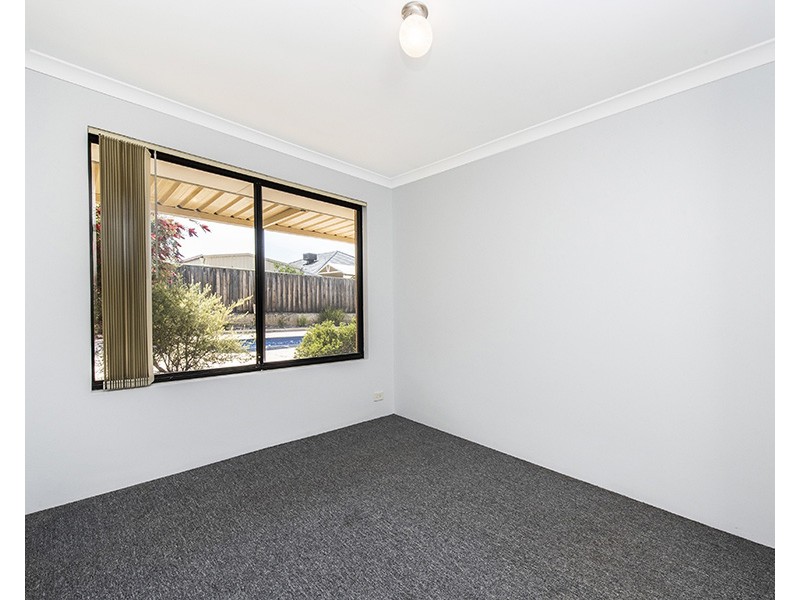 8 Simmonds Pass, Ellenbrook WA 6069