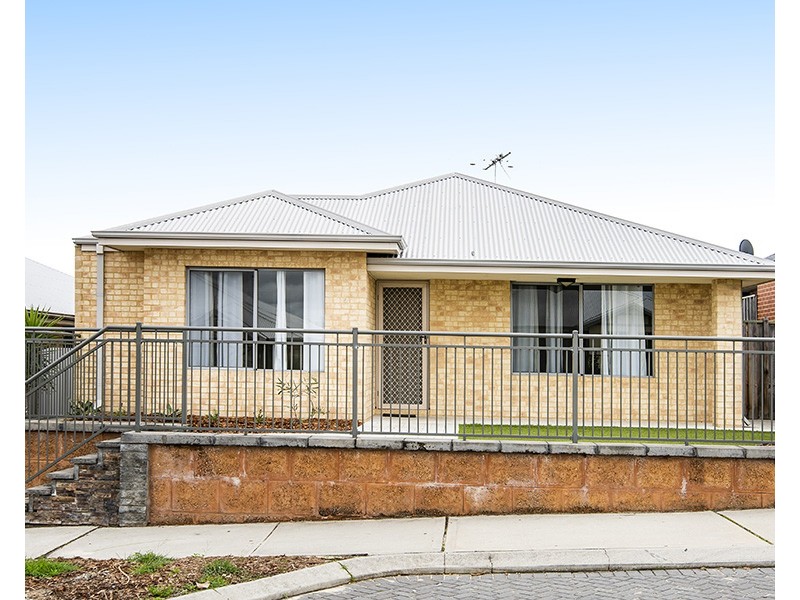 5 Mundego Turn, Ellenbrook WA 6069