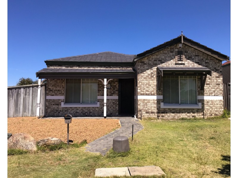19 Sunray Circle, Ellenbrook WA 6069