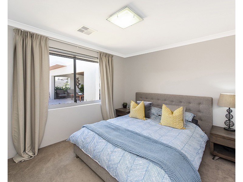 7 Adlington Way, Ellenbrook WA 6069